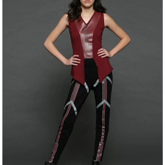 Her Universe Marvel Wandavision Wanda Peplum Top Scarlet Witch XS - Picture 3 of 7